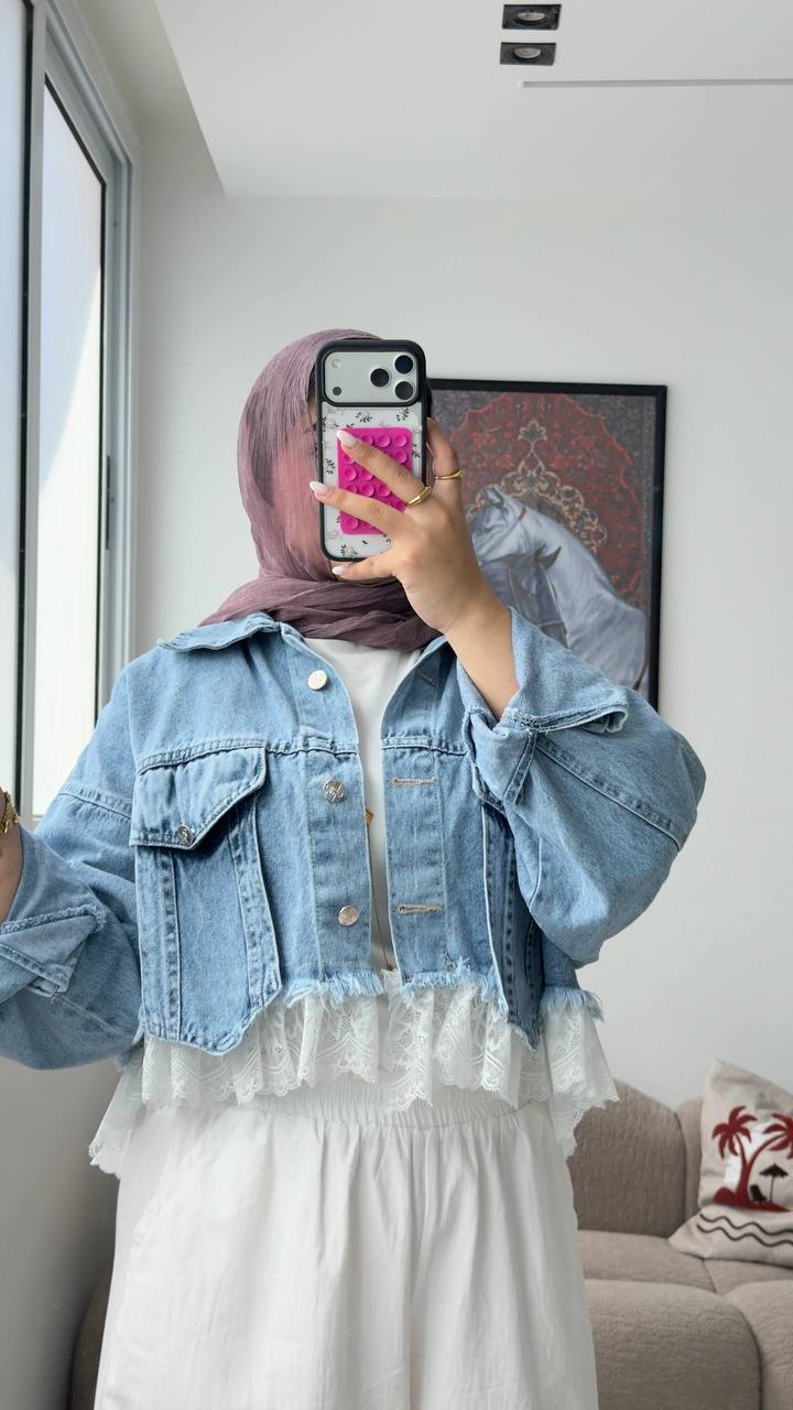 Dantelle denim jacket